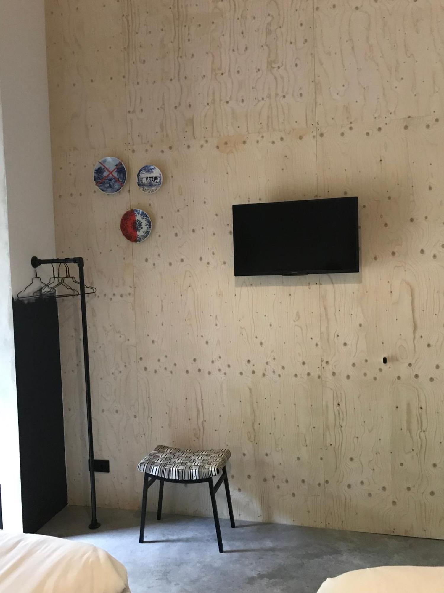 克拉亨堡Bed En Brood In De Kapschuur - Boerderij De Zuiderkrib住宿加早餐旅馆 外观 照片