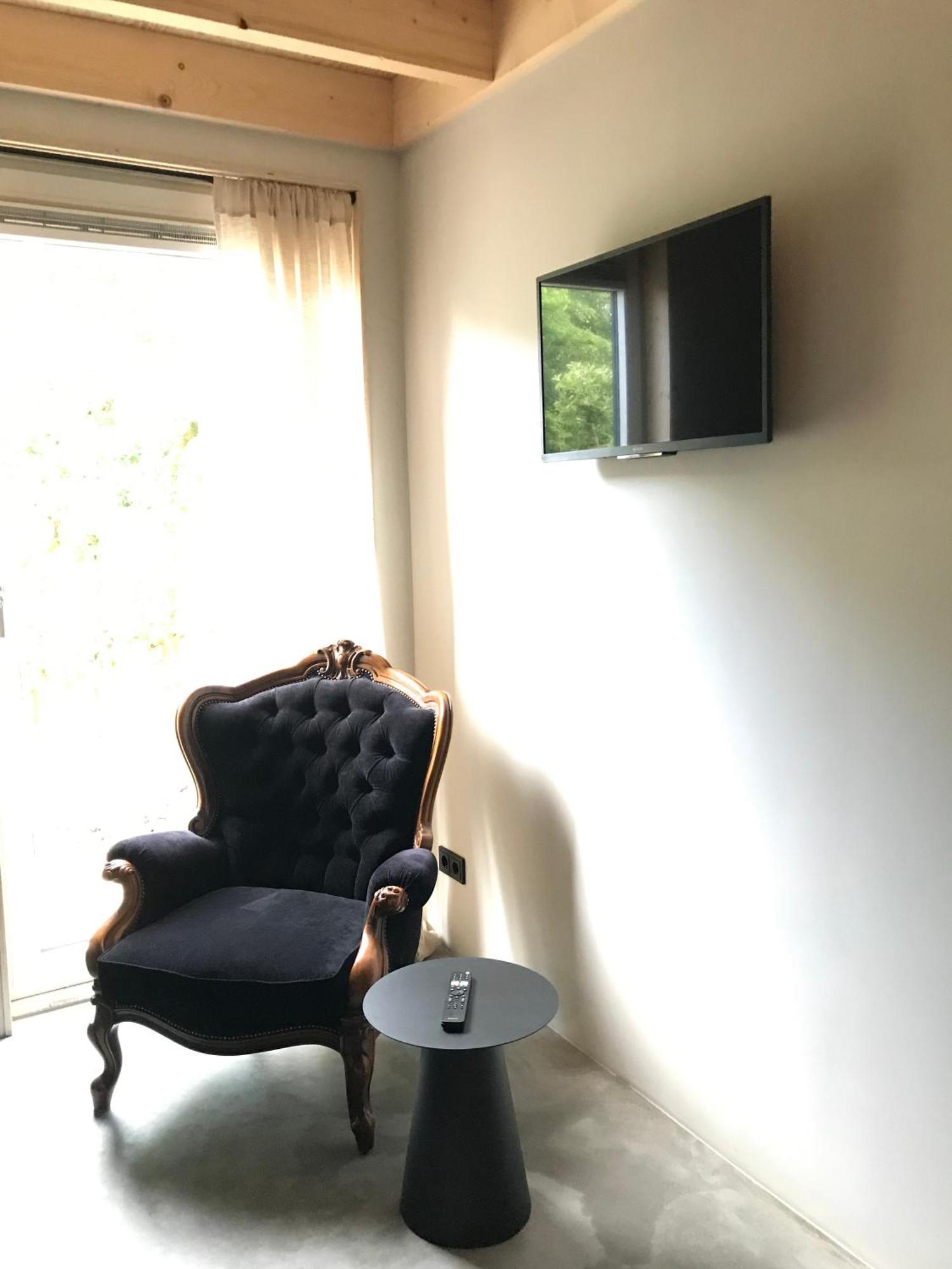 克拉亨堡Bed En Brood In De Kapschuur - Boerderij De Zuiderkrib住宿加早餐旅馆 外观 照片